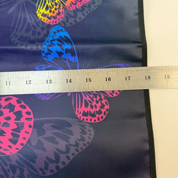 Beautiful Butterfly 3Pack Adult Bibs Waterproof & Easy-Clean Clothing Protectors - Picture 9 of 14